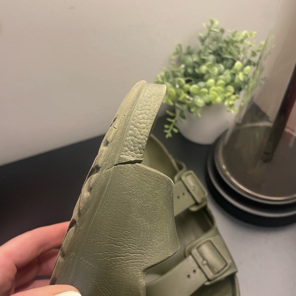 Birkenstock Olive Green Double Strap Sandals Men’s size 12 - Picture 5 of 8